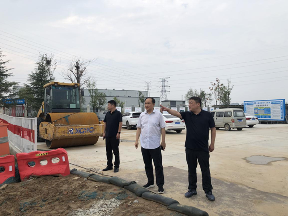 乐鱼官方网站-乐鱼(中国)
党委委员、副总经理张岩到侯寨新镇区安置区调研项目建设工作