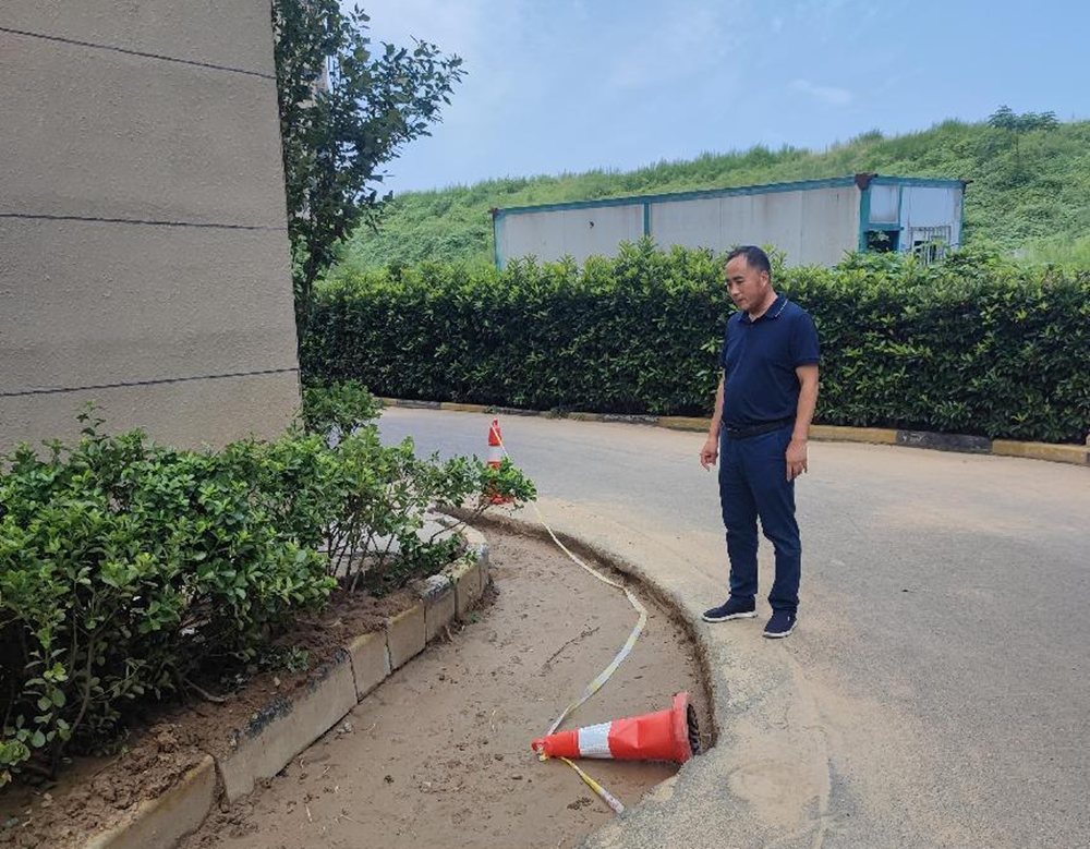 乐鱼官方网站-乐鱼(中国)
党委委员、副总经理祁红军到柳林安置区检查督导消防整改和验收工作